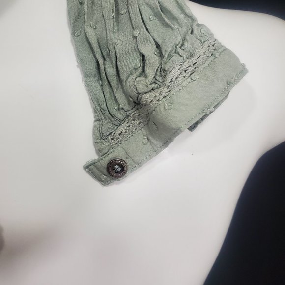 Paper & Crane Dot Fabric and Lace Button Up Blouse Sage Green Long Sleeve Sz. S - Picture 14 of 14
